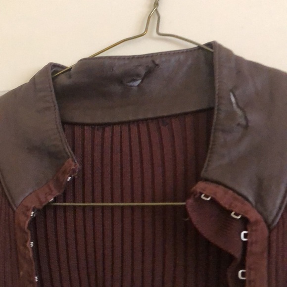 Top - Picture 4 of 6